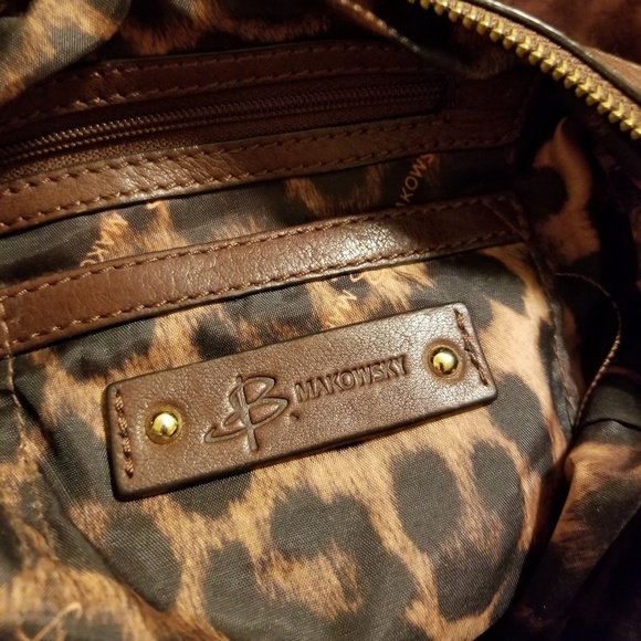 B Makowski leather handbag with dust cover - Picture 2 of 3